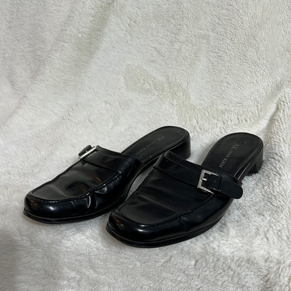 Anne Klein Backless Shoes - Picture 2 of 8